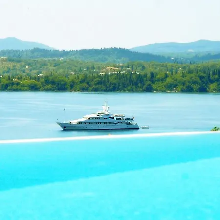 Corfu Luxury Villas Barbati Chambre photo